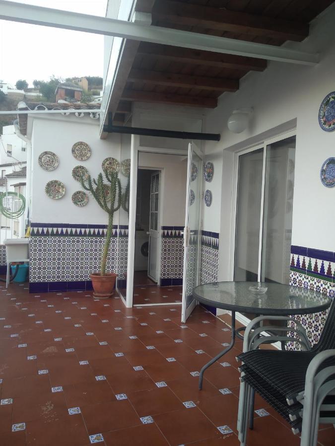 Casa De Las Lanzas Setenil De Las Bodegas Eksteriør bilde